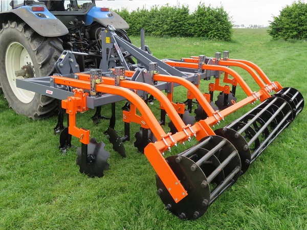 Trattori e macchine agricole