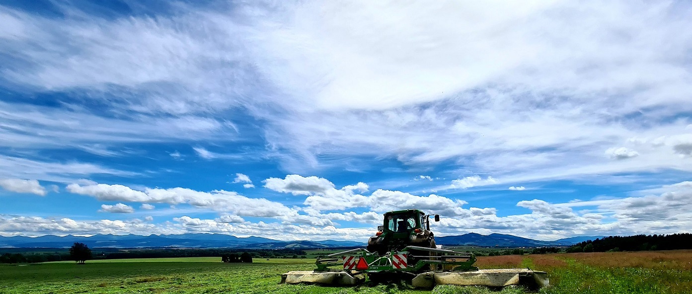 Trattori e macchine agricole